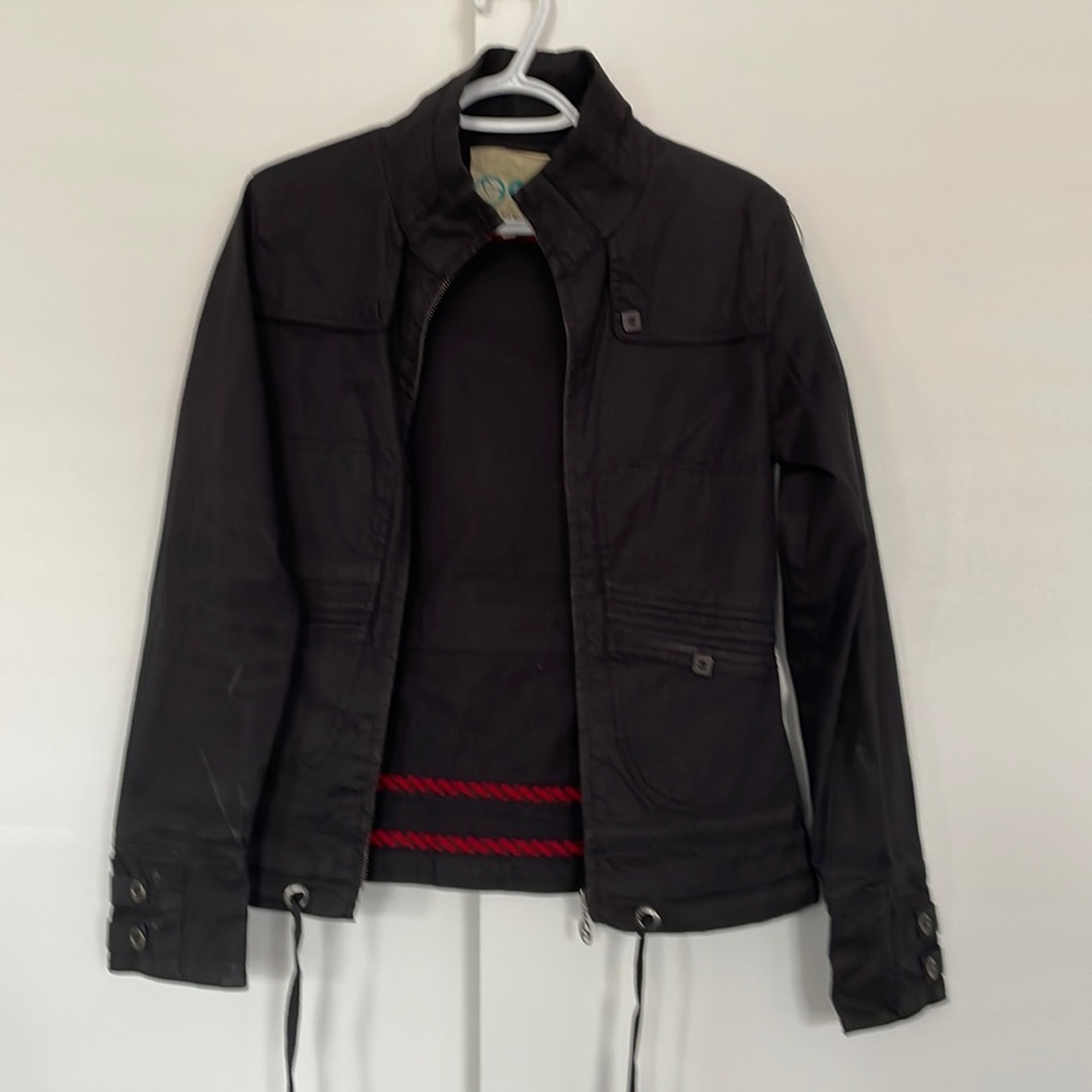 Orb jacket